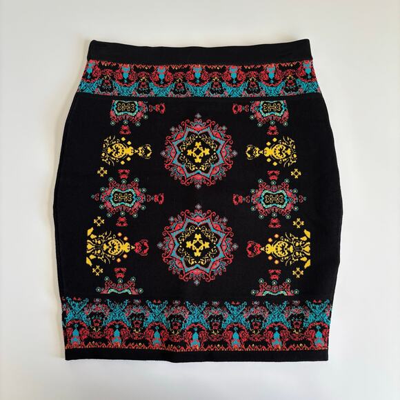 Bebe Lantern Jacquard Bodycon Mini Skirt Black Multicolor Women’s Small NWT Y2K - Picture 6 of 6